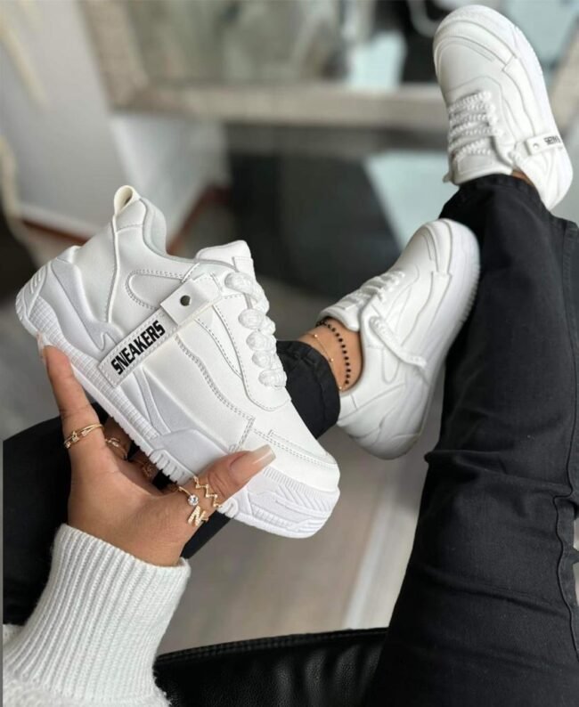 B09 SKECHERS BLANCO