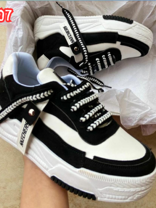 B07 SKECHERS PANDA